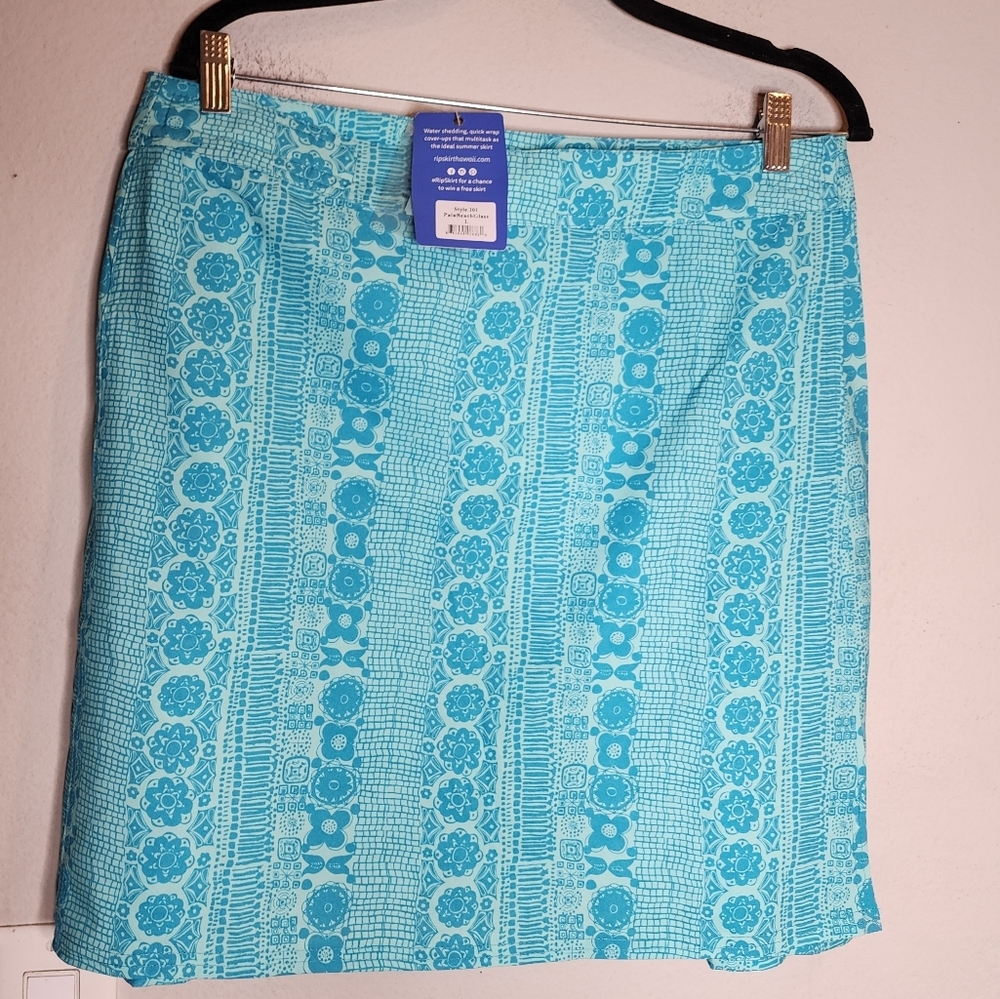 NWT Ripskirt Length 2 Blue Skirt Paia Beach Glass Size‎ Large Beach Vacation